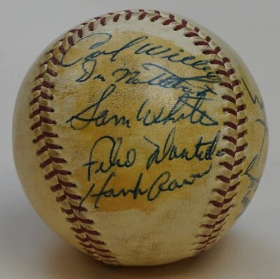 1961 Braves Team 12x Signed Baseball PSA/DNA LOA Chuck Dressen Hank Aaron Auto'd - Image 1 of 4