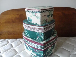 SET OF 3 LARGE MEDIUM SMALL STORAGE BOXES / CLOTH TOPS NEW UNUSED BEAUTIFUL SET - Picture 1 of 12