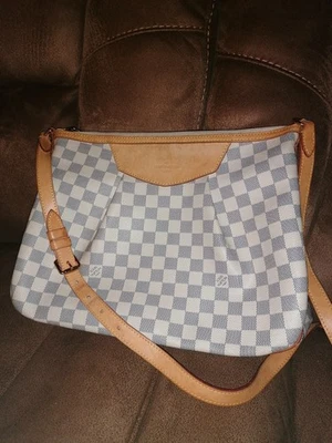 Louis Vuitton Siracusa Schultertasche Weiß Leder - Bild 1 von 4