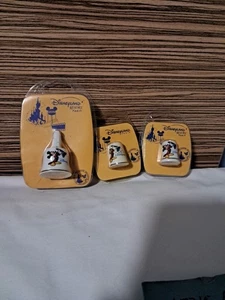 2 Vintage Disneyland Resort Paris Mickey Mouse Thimbles And 1 Bell - Picture 1 of 11
