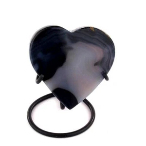 Large Agate Heart with Stand Ø 85 mm / 95 g AA Quality Natural from Brazil 406 - Picture 1 of 4