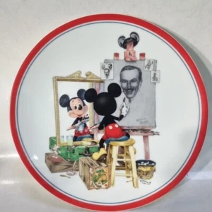 Walt Disney Plate Mickey Mouse Self Portrait by Charles Boyer 8.5in. Pre-owned - Picture 1 of 4
