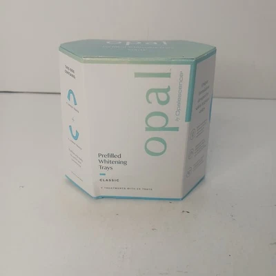 Bandejas blanqueadoras de dientes precargadas clásicas Opal by 0palescence 7 tratamientos nuevas en caja Foto 1 de 4