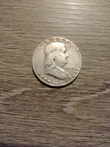 1953-P Franklin Half Dollar - Picture 1 of 2