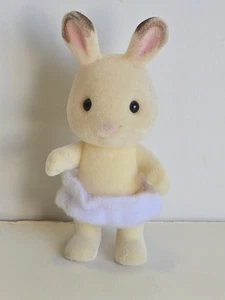 Sylvanian Families Milk Rabbit - Picture 1 of 3
