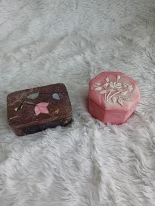 Two Vintage Trinket Boxes Pink Soapstone Brown Granite Inlayed Mother Of Pearl - Picture 1 of 2