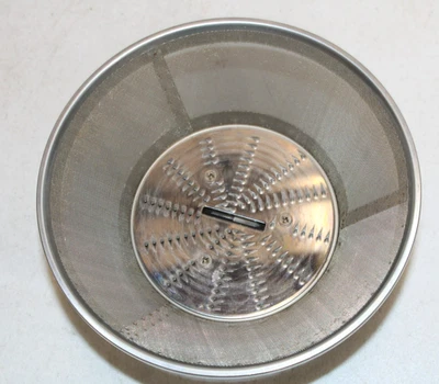 Cesta exprimidora eléctrica compacta Breville Juice Fountain SOLO BJE200XL Foto 1 de 3