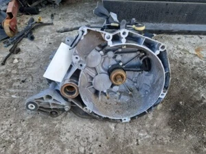 Caja de cambios Ford Focus MK3 2011-2018 1,6 Disel 6 velocidades - manual T3DB 76 k millas - Imagen 1 de 6