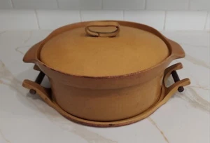 Bennington Potters Covered Bowl w/ Trivet 1629 tray casserole pottery earthenare - Picture 1 of 24