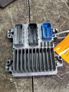 Unidad de módulo de control del motor Cadillac DTS A/T 2006-2009 4,6 L V8 ECM 12605843 OEM - Imagen 1 de 3