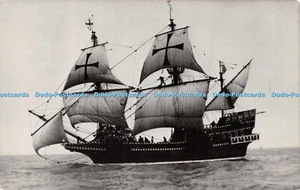 R234121 The Golden Hinde Ship Sea - Bild 1 von 4