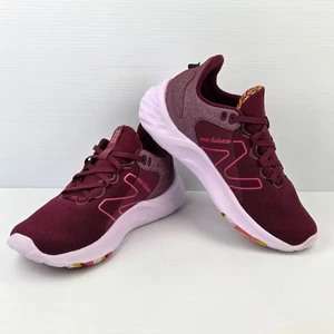 New Balance Womens Fresh Foam ROAV v2 Running Shoes Sneakers Red US 9.5 UK 7.5 - Foto 1 di 10