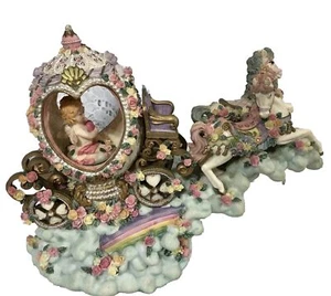Carousel Horse & Carriage Music Box Frank Sinatra fly me to the moon Moves B46 - Picture 1 of 9