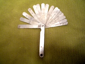 Vintage Kastar Precision Feeler Gauges .002 to .025 plus Ruler Made in USA - Picture 1 of 8