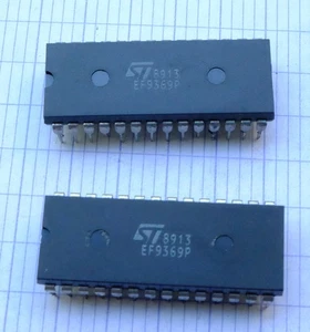 1x STMicroelectronics EF9369P circuit intégré. DIP 28 pins. Prix pour 1 pièce. - Foto 1 di 4