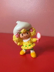 Fresa Shortcake Miniaturas Limón Merengue Con Espejo PVC Muñeca Figura 1982 - Imagen 1 de 5