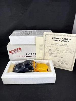 Danbury Mint 1/24 Diecast 1940 Ford Hot Rod - Box & Title - Image 1 of 4