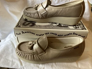 NOS SAS Shoes Women’s Size 9M Walking Shoes New In Box Mocha - Picture 1 of 11