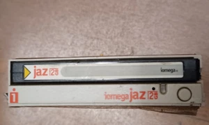 2GB iomega SCSI JAZ internal drive Used V2000Si White - Photo 1/3