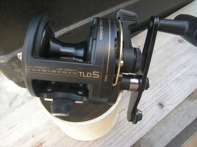 Shimano TLD 5 Lever Drag Fishing Reel - High Quality Cosmetics and Graphics - Image 1 of 4