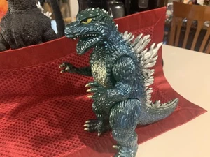 2003 Marmit Godzilla MONSTER HEAVEN 9” Sofubi MAIL-AWAY VERSION Japan Import - Picture 1 of 21