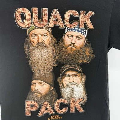 Duck Dynasty Quack Pack Medium Black Graphic T-shirt  Phil Si Willy Jase - Image 1 of 4