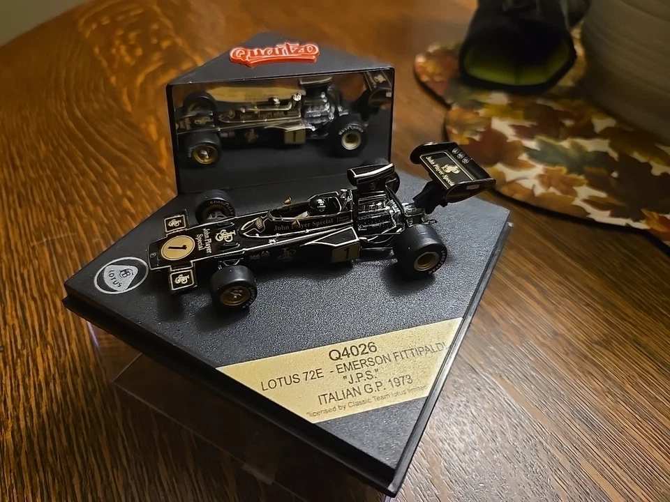 Quartzo 1/43 1973 Emerson Fittipaldi Winner Italian GP Q4026 Diecast Lotus F1 - Image 1 of 4