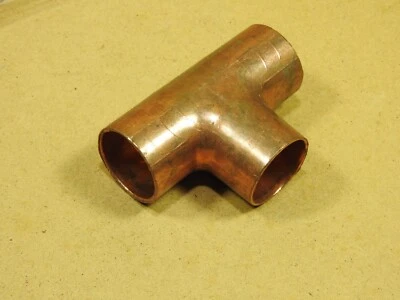 3 Pieces - Copper 3/4" Tee Fittings, Fem. to Fem. to Fem, Sweat Solder Fittings - Image 1 of 4