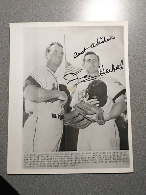 RAY HERBERT A's ATHLETICS SIGNED AUTOGRAPHED VINTAGE 1960 WIRE PHOTO WIREPHOTO - Image 1 of 3