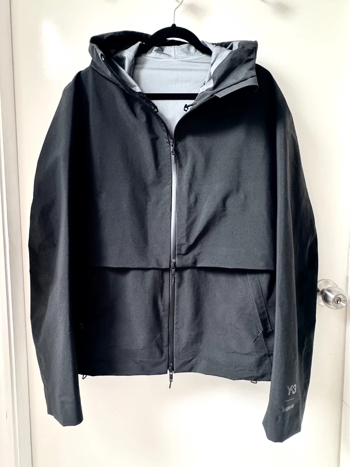 Auténtica Chaqueta Cortavientos Y-3 CH1 Gore-tex Negra Talla M Foto 1 de 4