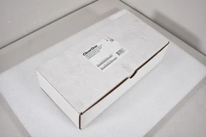 ClearOne WIRELESS Handheld Cardioid Mic (RF M586) w/OM5 COMP 910-6003-025-C - Picture 1 of 4