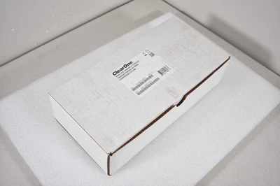 ClearOne WIRELESS Handheld Cardioid Mic (RF M586) w/OM5 COMP 910-6003-025-C - Image 1 of 4