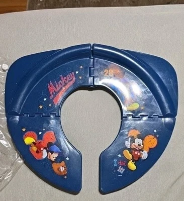 Disney Mickey Mouse "All Star" Viaje/Plegable Orinal Azul Usado Nunca Usado  Foto 1 de 4