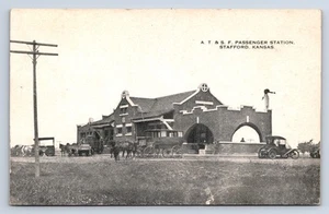 VTG Postcard Stafford KS AT&SF Passenger Station Railroad Depot Macksville V1 - Picture 1 of 2