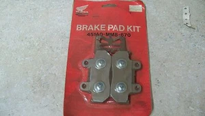 NOS OEM Honda Brake Pad Kit 1989-1993 VT1100 451A0-MM8-670 - Picture 1 of 4