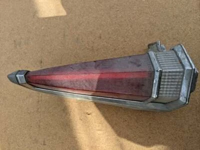 Cadillac Deville Fleetwood Calais 1969 conjunto de luces traseras izquierda izquierda cupé sedán Foto 1 de 2