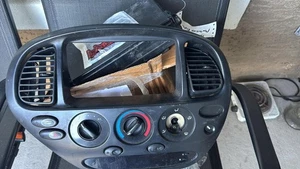 2013 - 2018 Dodge Ram 1500 Single Zone AC Control Unit One knob missing - Picture 1 of 1
