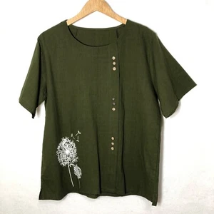 NWOT Womens Dandelion Seeds Pullover Size XL Short Sleeve Spring Flowers - Picture 1 of 8