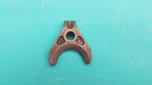 Supporto distributore accensione VW Audi 80 VW GOLF MK1 MK2 MK3 CORRADO G60 035905251A - Foto 1 di 13