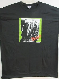 THE CLASH OFFICIAL OLD STOCK MERCH 2003 BAND CONCERT MUSIC T-SHIRT EXTRA LARGE - Picture 1 of 3