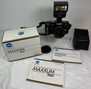 Minolta Maxxum 7000 AF - AF 50 Lense & 2800AF Flash Tested - Working (See Desc.) - Imagen 1 de 21