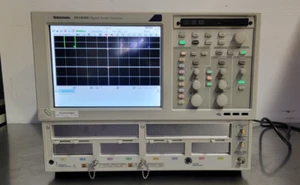 Tektronix DSA8300 Digital Serial Analyzer Sampling Oscilloscope Calibrated 4-25 - Picture 1 of 14