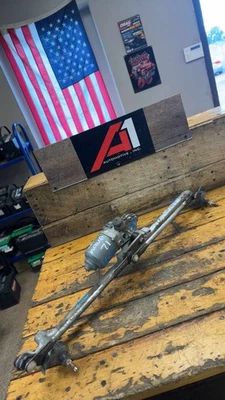 2011-2013 JEEP GRAND CHEROKEE WIPER TRANS. LINKAGE W/620 - Image 1 of 4