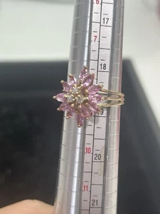 Anello donna SASA misura 8,5 in oro 10 kt con tre piccoli diamanti e pietre rosa 4,5 g - Foto 1 di 9