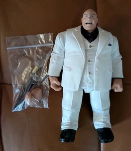 Figura de acción completa Marvel Legends Kingpin BAF con ambas esculturas de cabeza - Imagen 1 de 3