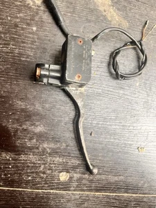SUZUKI GSXR400 GK71B CLUTCH MASTER CYLINDER - Picture 1 of 5
