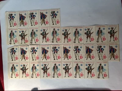 US Revolutionary Military Uniforms 10c, 24 Stamps, Scott #1565-1568 - Image 1 of 2