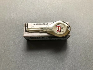 Nissan GTR Logo Schlüsselrohling Schlüssel Rohling Key Blank - Picture 1 of 2
