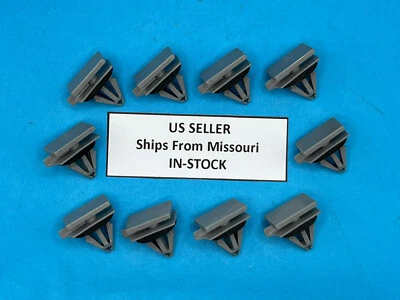 (Paquete de 10) Retenedor de clips de moldeo de panel basculante para Camaro Volt G6 Corvette Foto 1 de 4