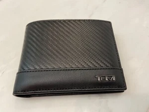 NEW Tumi Global Double Billfold Wallet w/ Passcase BLACK LEATHER & CARBON FIBER - Picture 1 of 15